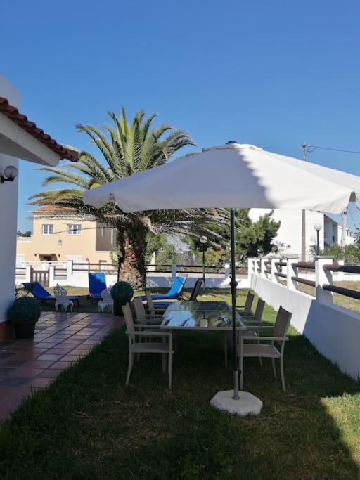 Alojamento Santa Helena Villa A dos Cunhados Bagian luar foto